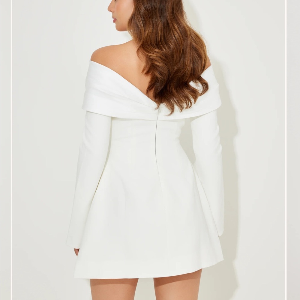Odd Muse Bow Mini Dress in White - Picture 3 of 11